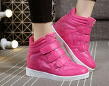 Woman's Casual Shoes with Cool Boots Style